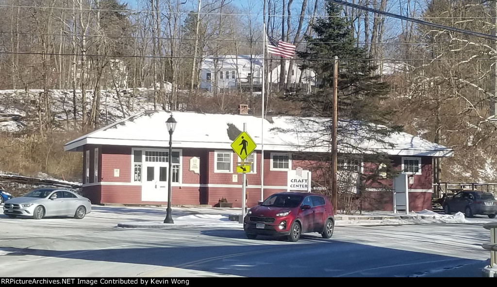 Brookfield Station